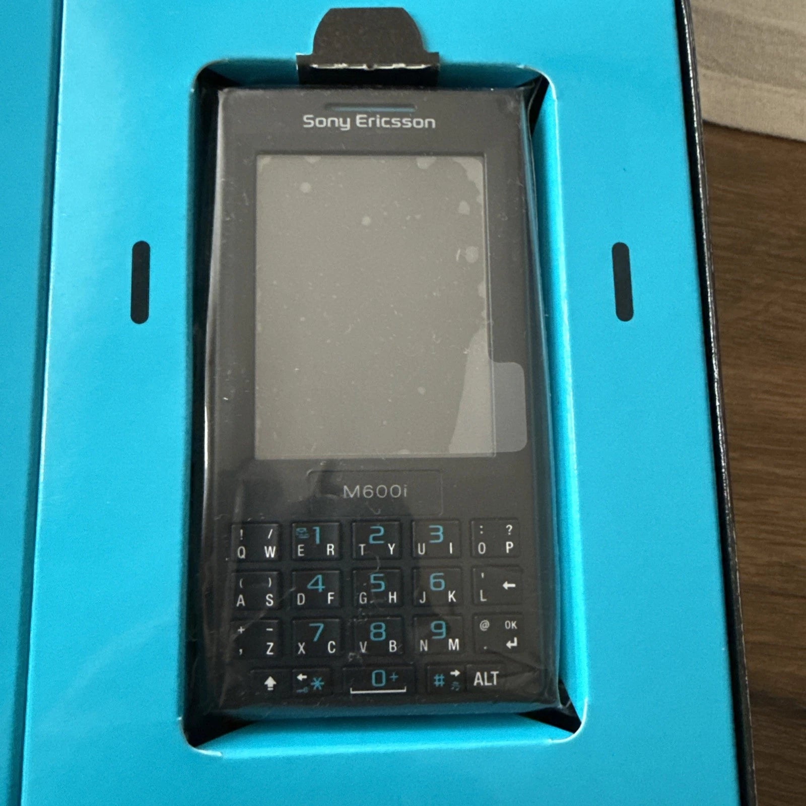Sony Ericsson M600i-Original-Totaly New-In Original Box Orange Poland Network